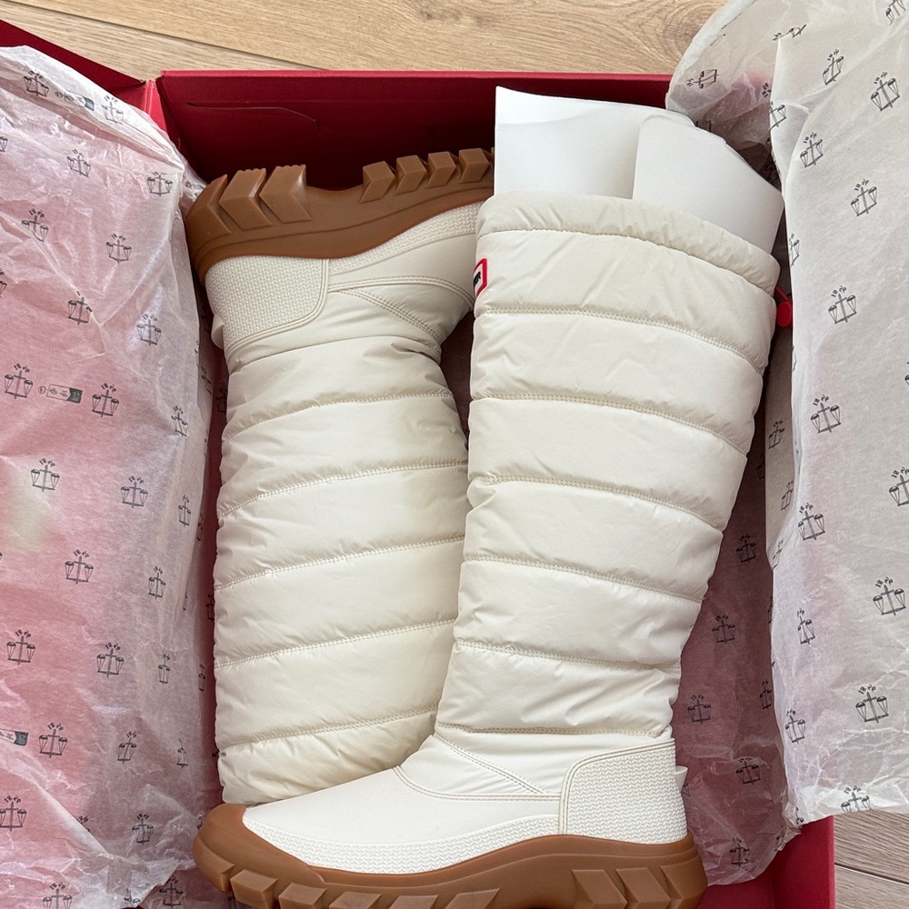 Hunter Women's Cream and Brown Winter snow Boots